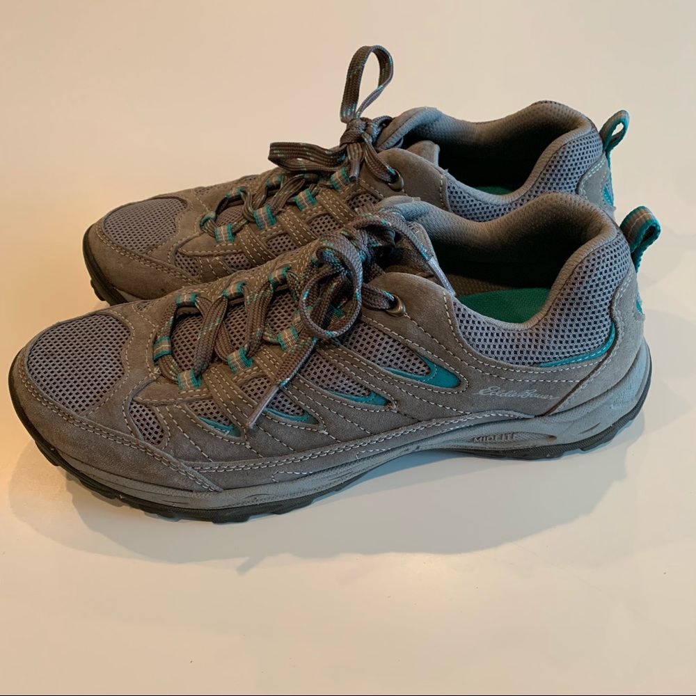 Women’s Eddie Bauer Hiking Shoes - Picture 2 of 7